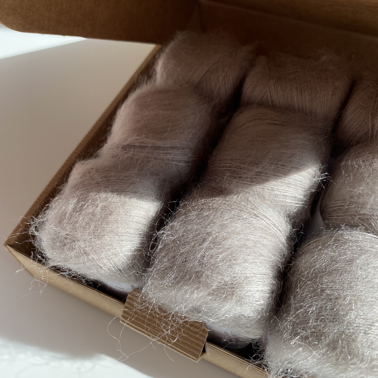 Mohair Garn: Typer, kombinationer og de bedste mærker